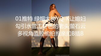    商场厕所小情侣躲在里面吃奶吃鸡巴被我发现了