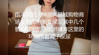 【新速片遞】丰满熟女 ♈·桃子冰妈妈·♈：让妈妈帮你踩出来吧，白色红底高跟 VS 油亮虾线丝袜，倒数321，发射！