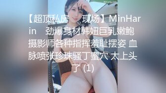 ✨极品美少妇✨主人的任务厕所露出，白虎美穴厕所大屌插入，叫声诱人响彻整个厕所！