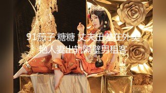 抄底大神魔手系列合集，超市商场里的裙底春色，亮点：不穿内内直露B的连衣裙小姐姐