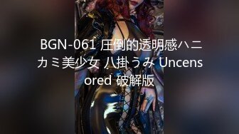 《硬核重磅泄密》高顏值成都極品G奶露臉哺乳期韻味美少婦（瓶兒）各種擠奶噴乳自拍流出 奶水四溢真心誘人 (2)