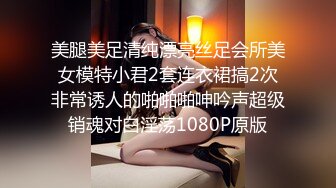  酒店和韵味十足的美少妇熟女，被金链子大叔推到操逼，舔穴，无套啪啪