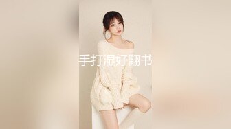 潜入电影院偷拍一个可爱的小美女