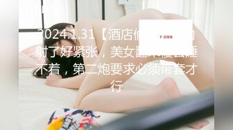 漂亮美女  小哥哥不累他就喜欢操逼 两个大奶美女被轮流输出 上位骑乘表情享受