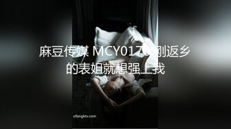 华人网黄刘玥闺蜜「Fanny Ly」「李月如」OF私拍 鸳鸯浴前先给白大屌来一发口爆